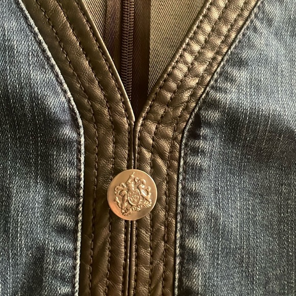 White House Black Market Denim Dress - Picture 7 of 9